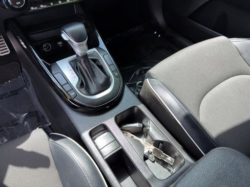 Used 2023 Kia Forte GT-Line w/ GT-Line Technology Package FWD image 22