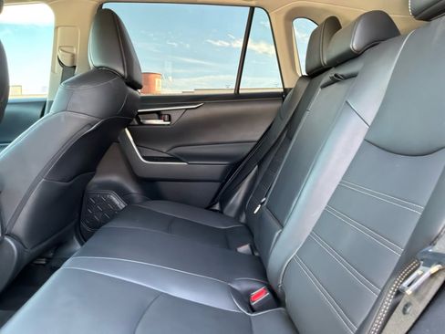 Used 2023 Toyota RAV4 XLE Premium AWD/4WD image 19