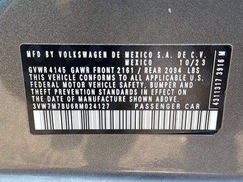 Used 2024 Volkswagen Jetta SE FWD image 24
