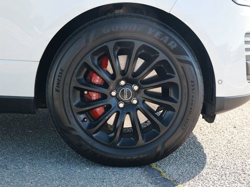 Used 2018 Land Rover Range Rover HSE image 8