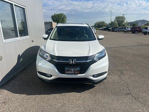 Used 2016 Honda HR-V EX-L image 2
