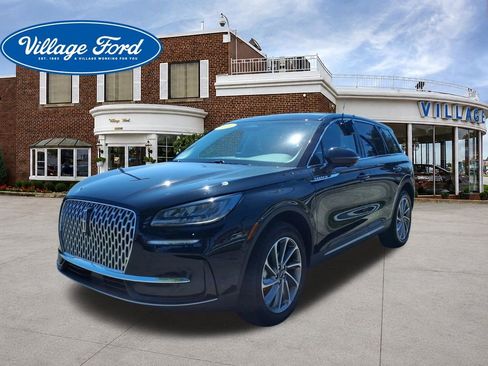 Used 2024 Lincoln Corsair AWD w/ Equipment Group 101A image 1