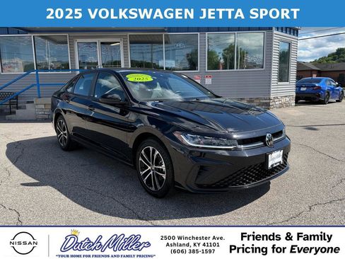 Used 2025 Volkswagen Jetta Sport FWD image 1
