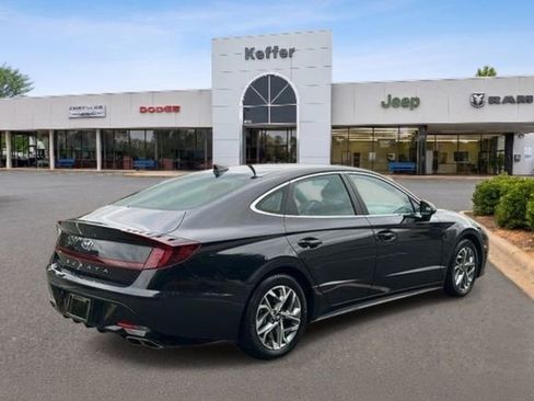 Used 2023 Hyundai Sonata SEL w/ Cargo Package FWD image 6