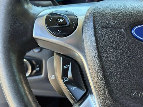 Used 2017 Ford Transit Connect XL FWD image 25