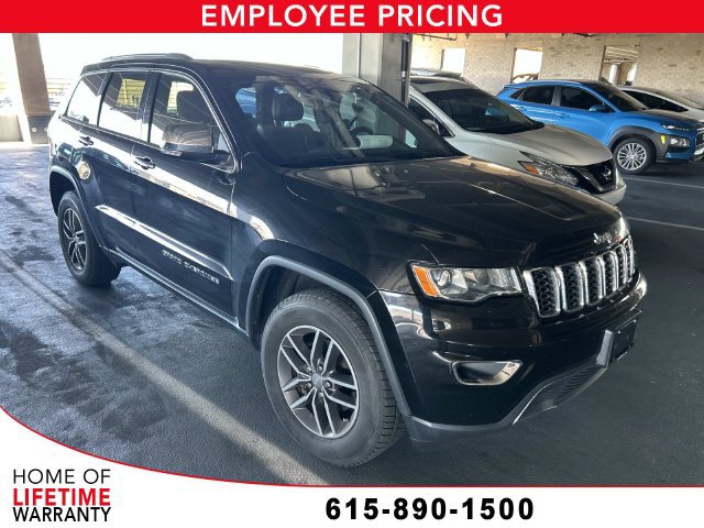 Used 2017 Jeep Grand Cherokee Limited AWD/4WD image 1