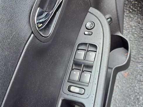 Used 2012 Chevrolet Malibu LT FWD image 14