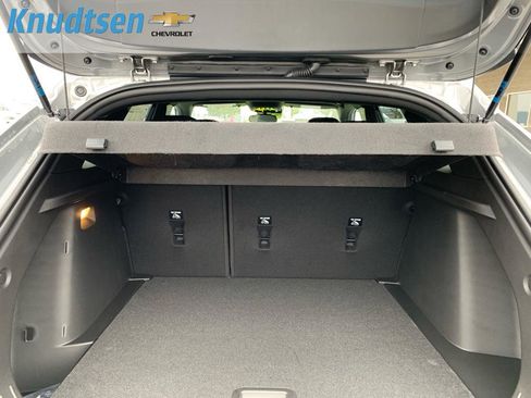 New 2026 Chevrolet Trax RS w/ Sunroof Package image 15