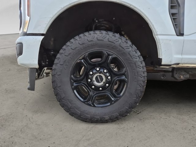 Certified 2024 Ford F250 XL w/ STX Appearance Package AWD/4WD image 9