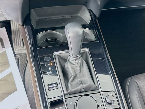 Certified 2025 MAZDA CX-30 AWD 2.5 S w/ Premium Package image 17