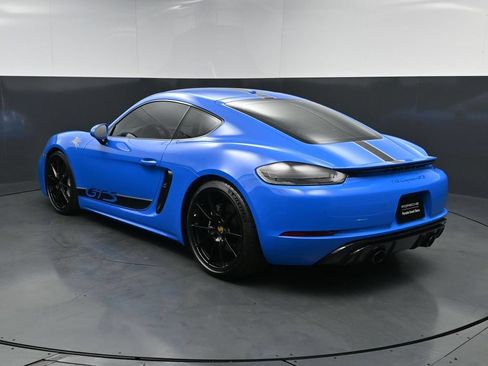 Used 2024 Porsche 718 Cayman GTS RWD image 3
