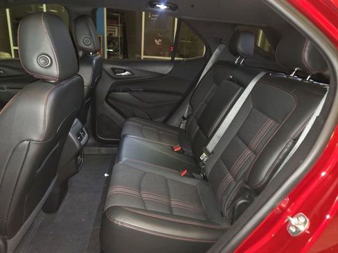 Used 2024 Chevrolet Equinox RS image 21