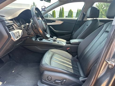 Used 2017 Audi A4 2.0T Premium w/ Convenience Package FWD image 9