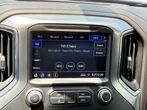 Used 2022 Chevrolet Silverado 1500 RST w/ LPO, Blackout Package AWD/4WD image 14