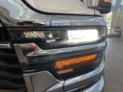 Used 2026 RAM 3500 Tradesman AWD/4WD image 5