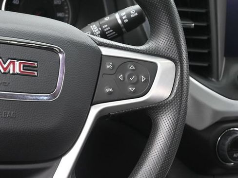 Used 2023 GMC Acadia SLE w/ Driver Convenience Package FWD image 29