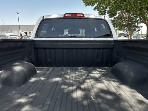 Used 2019 Toyota Tundra SR5 w/ SR5 Upgrade Package RWD image 29