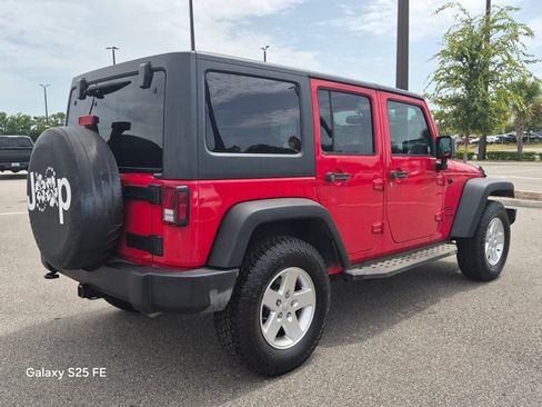 Used 2018 Jeep Wrangler Unlimited Sport S AWD/4WD image 5