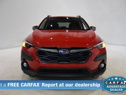 Used 2024 Subaru Crosstrek 2.0i Premium image 2