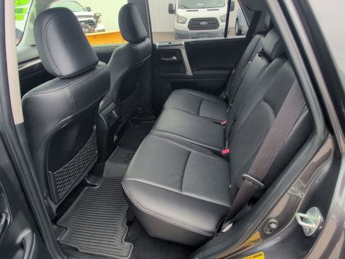 Used 2023 Toyota 4Runner Limited AWD/4WD image 15