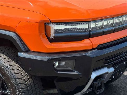 Certified 2024 GMC Hummer EV 2X image 8