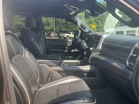 Used 2021 RAM 1500 Limited AWD/4WD image 12