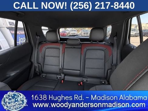 Used 2025 Chevrolet Equinox RS w/ Convenience Package III FWD image 6