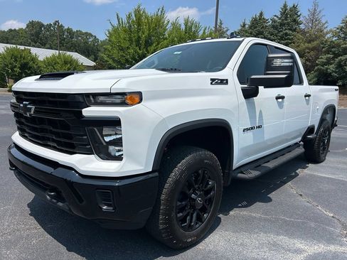 New 2026 Chevrolet Silverado 2500 Custom w/ Custom Blackout Package AWD/4WD image 50