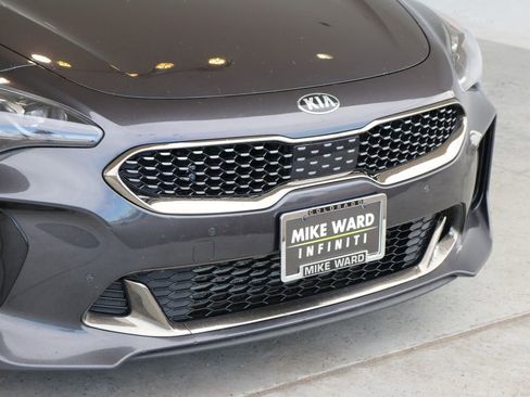 Used 2020 Kia Stinger GT1 image 12