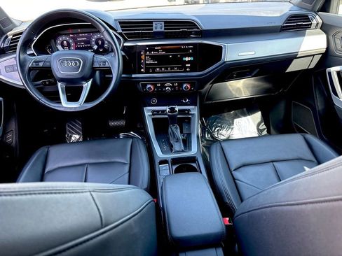 Used 2024 Audi Q3 2.0T Premium image 13