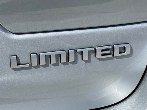New 2025 Jeep Grand Cherokee Limited image 27