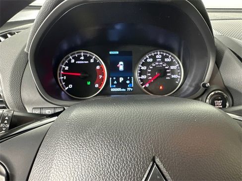 New 2025 Mitsubishi Eclipse Cross LE image 28