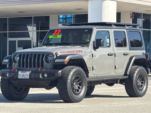 Used 2022 Jeep Wrangler Unlimited Rubicon w/ Xtreme Recon 35" Tire Package AWD/4WD image 8