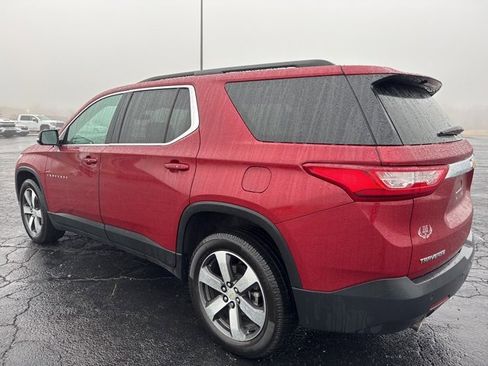 Used 2020 Chevrolet Traverse LT w/ LT Premium Package image 6