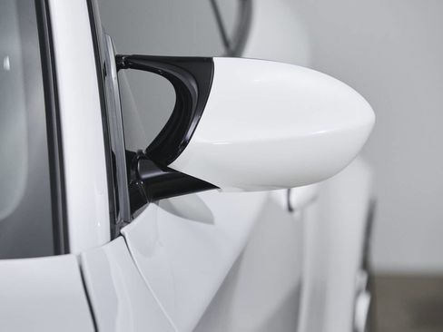 Used 2011 BMW 1 Series M image 31