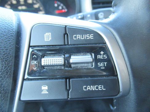 Used 2019 Kia Sorento EX image 27