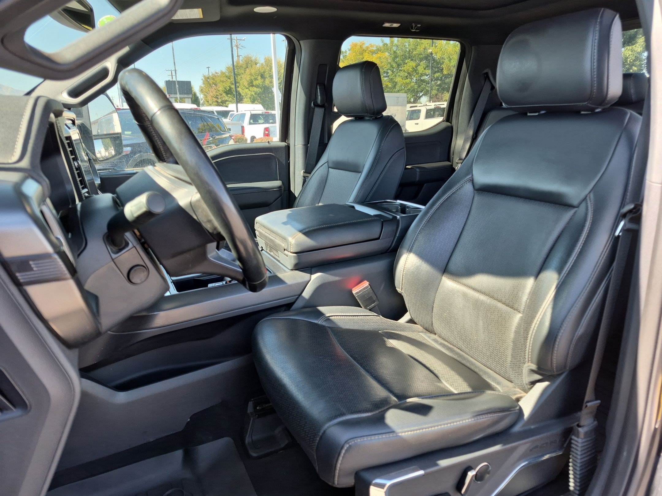 Used 2024 Ford F150 Lariat w/ Equipment Group 502A High AWD/4WD image 18