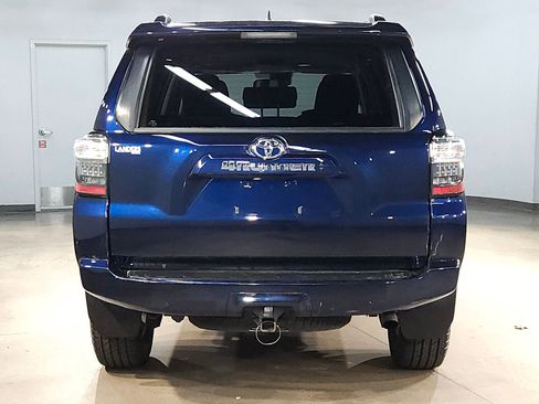 Used 2024 Toyota 4Runner SR5 image 6
