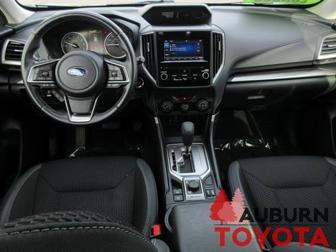 Used 2023 Subaru Forester Premium image 10