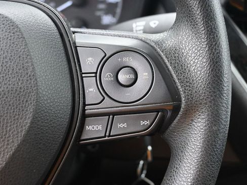 Used 2023 Toyota Corolla LE image 13