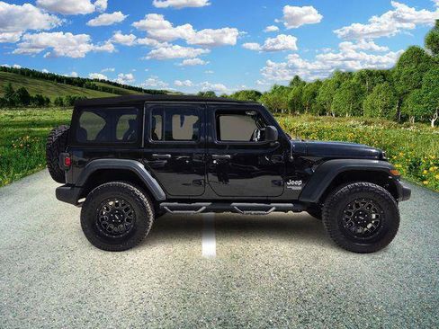 Certified 2018 Jeep Wrangler Unlimited Sport S AWD/4WD image 7