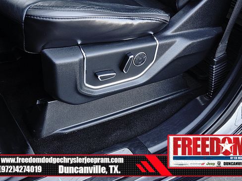 Used 2017 Ford F250 Platinum w/ Platinum Ultimate Package AWD/4WD image 35