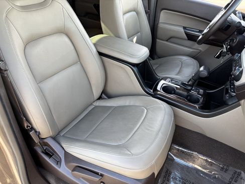 Used 2016 GMC Canyon SLT w/ Trailering Package image 8