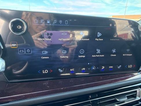 New 2026 Chevrolet Traverse Z71 w/ Enhanced Driving Package AWD/4WD image 19