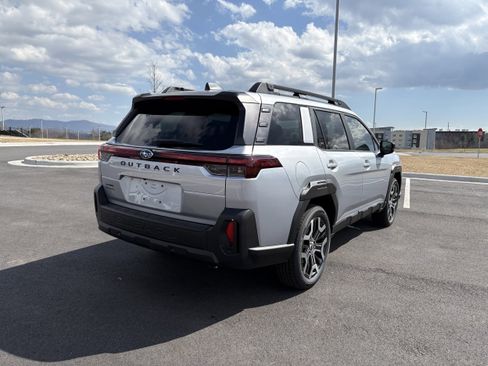 New 2026 Subaru Outback Touring XT image 9