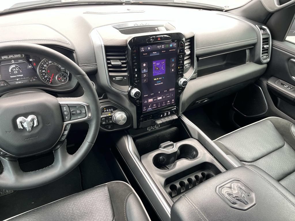 Used 2025 RAM 1500 Laramie AWD/4WD image 14