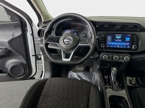 Used 2024 Nissan Kicks SV w/ Exterior Package FWD image 22