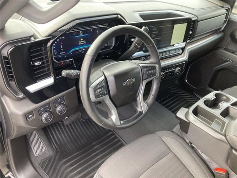 Used 2023 Chevrolet Silverado 1500 RST w/ Z71 Off-Road Package image 12