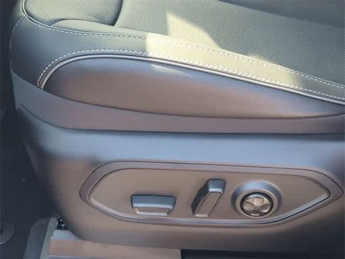 New 2025 Jeep Grand Cherokee Overland w/ Trailer Tow Package image 16