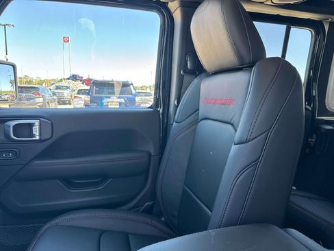New 2026 Jeep Wrangler Unlimited Rubicon image 15